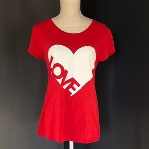 LOVE tee! ❤️